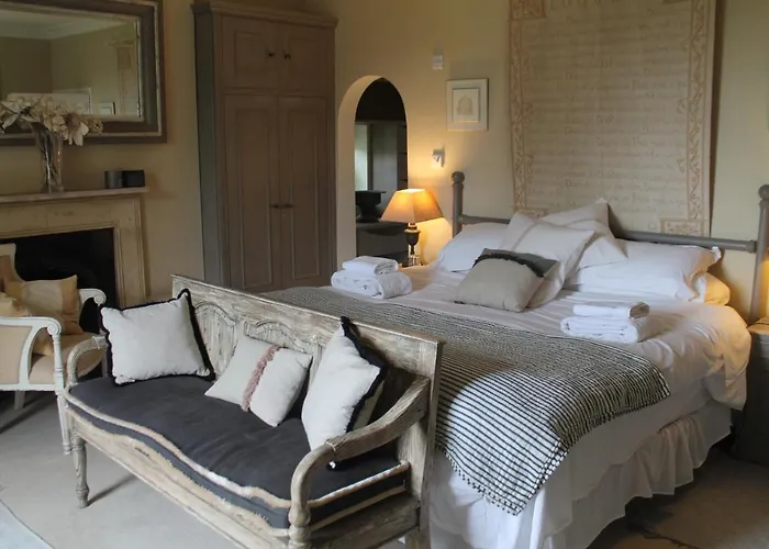 Roundhill Farmhouse