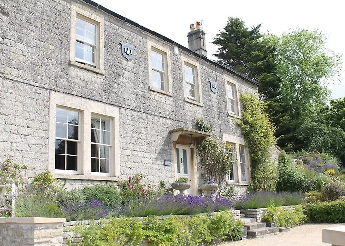Roundhill Farmhouse
