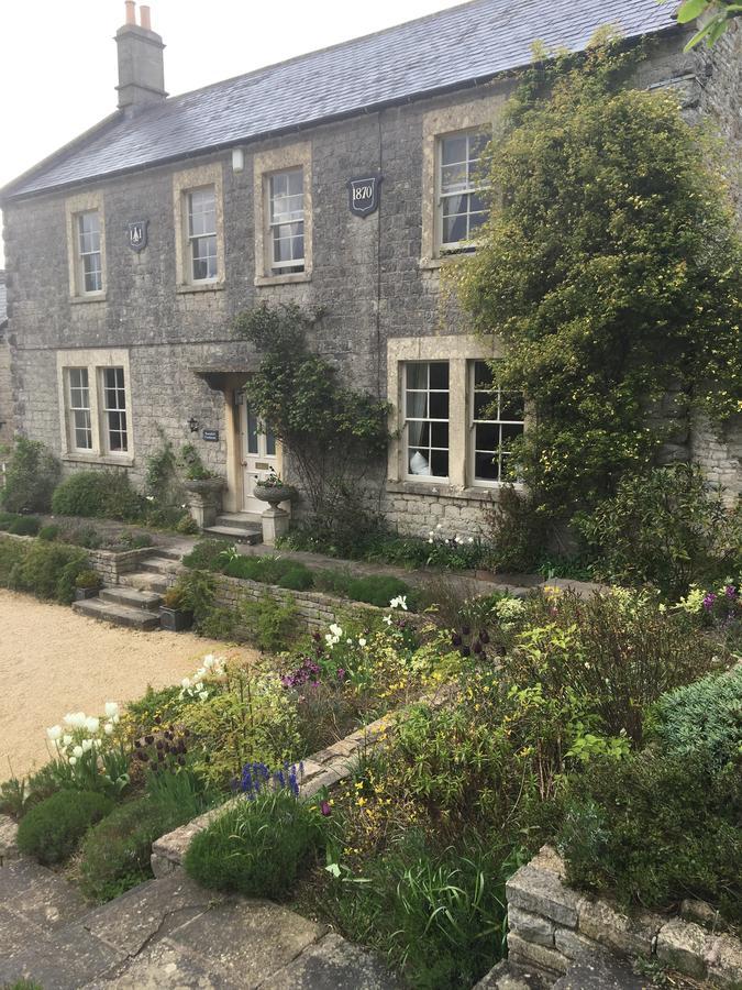 Roundhill 4* Kelston